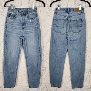 American Eagle Light Wash High Rise Baggy Jeans